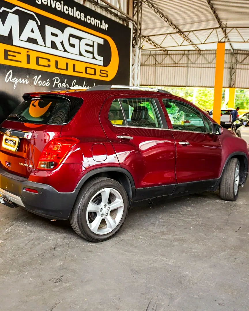 Chevrolet Tracker 2015 vermelho, foto 2 de 8
