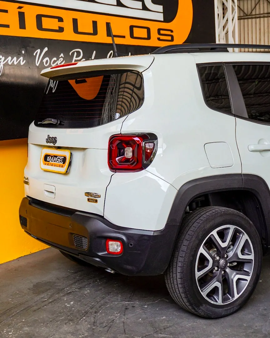 Jeep Renegade 2020 branco, foto 3 de 8