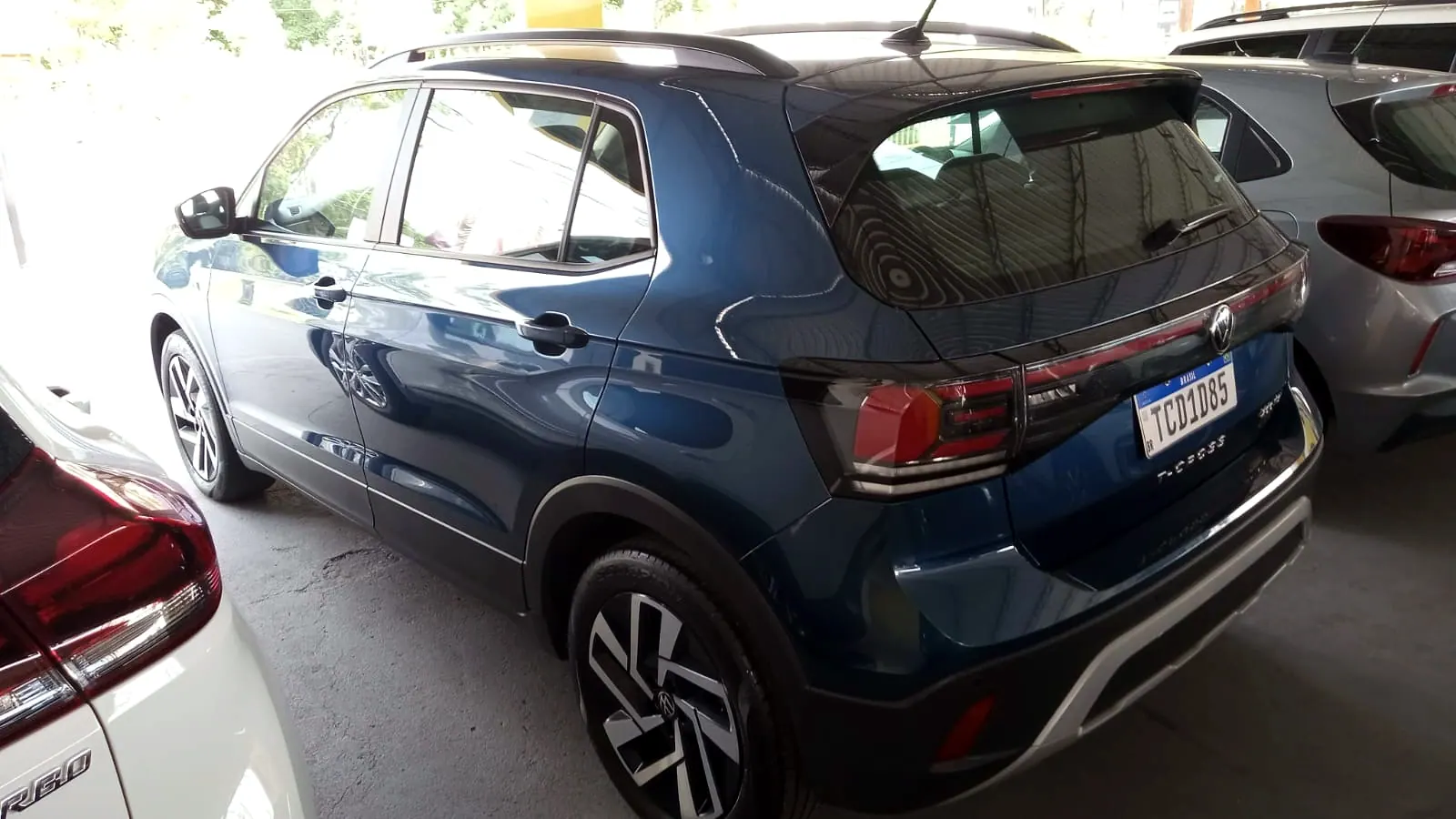 Volkswagen T-Cross 2025 azul, foto 2 de 8