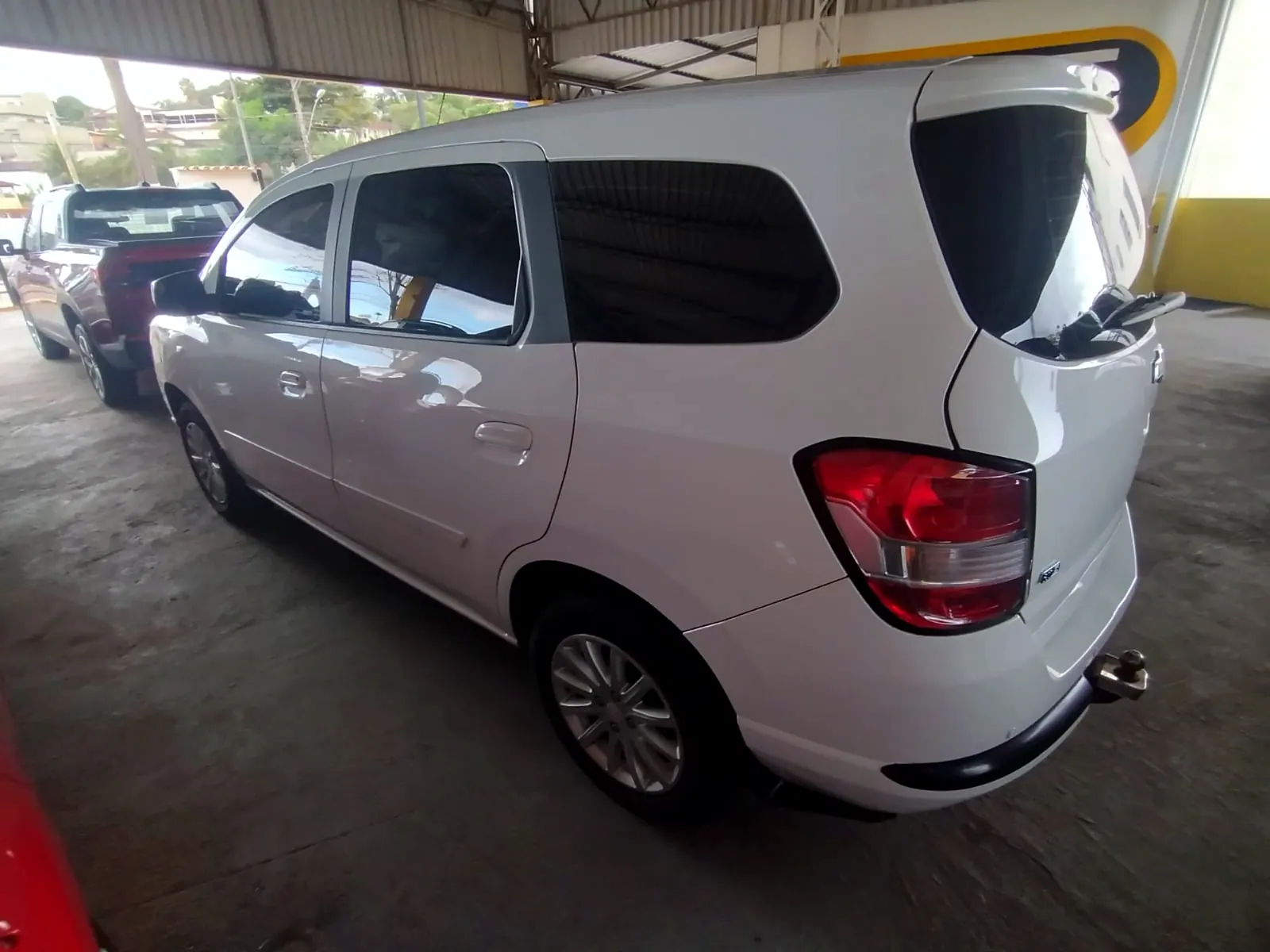 Chevrolet Spin 2013 branco, foto 4 de 8
