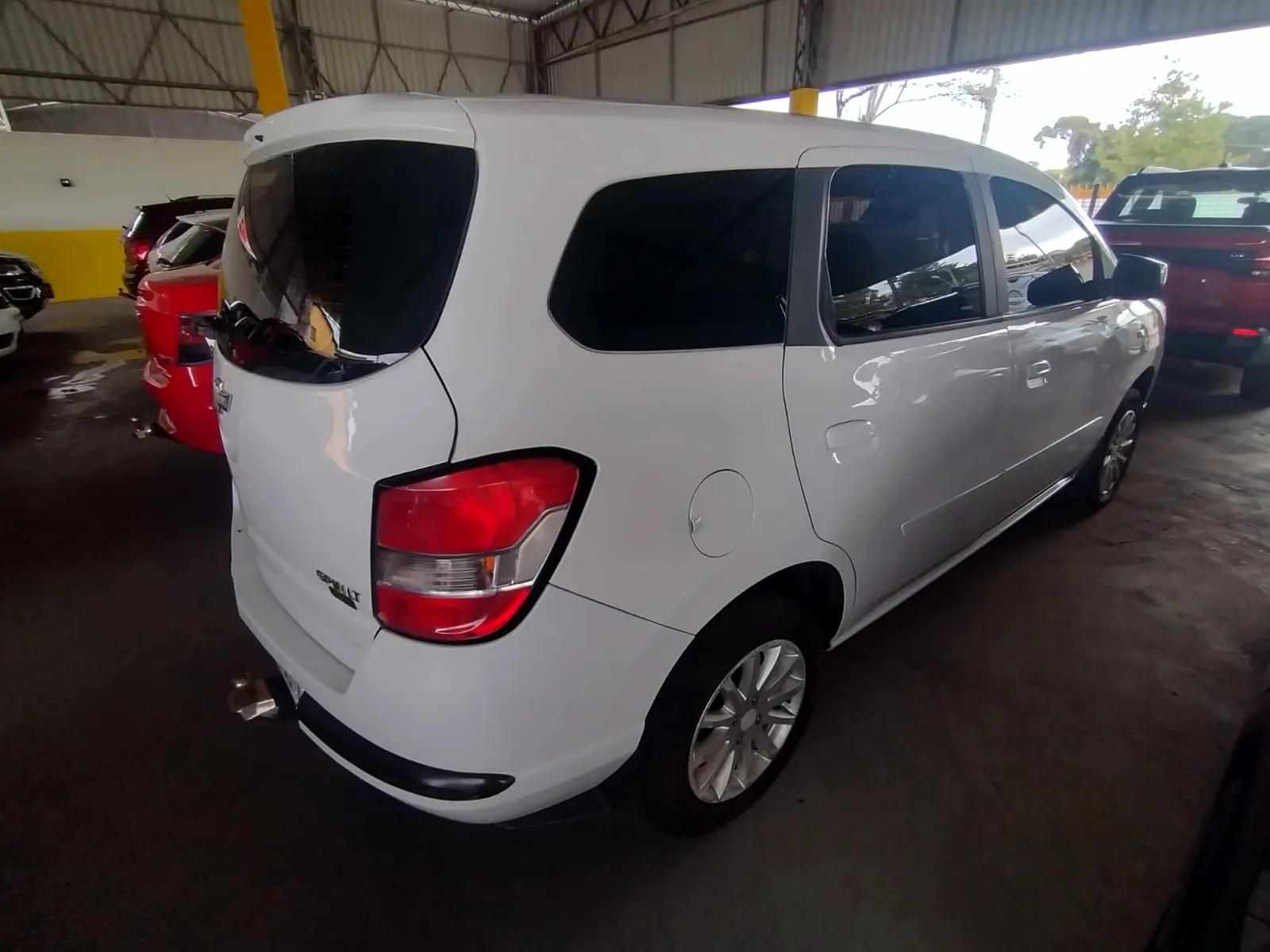 Chevrolet Spin 2013 branco, foto 6 de 8