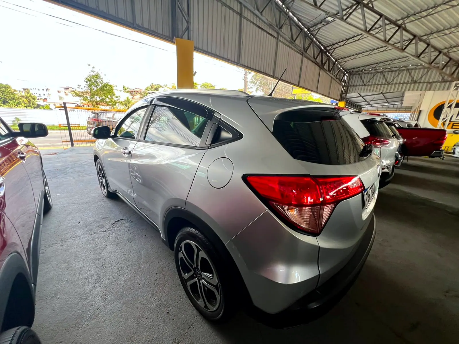 Honda HR-V 2016 prata, foto 6 de 6