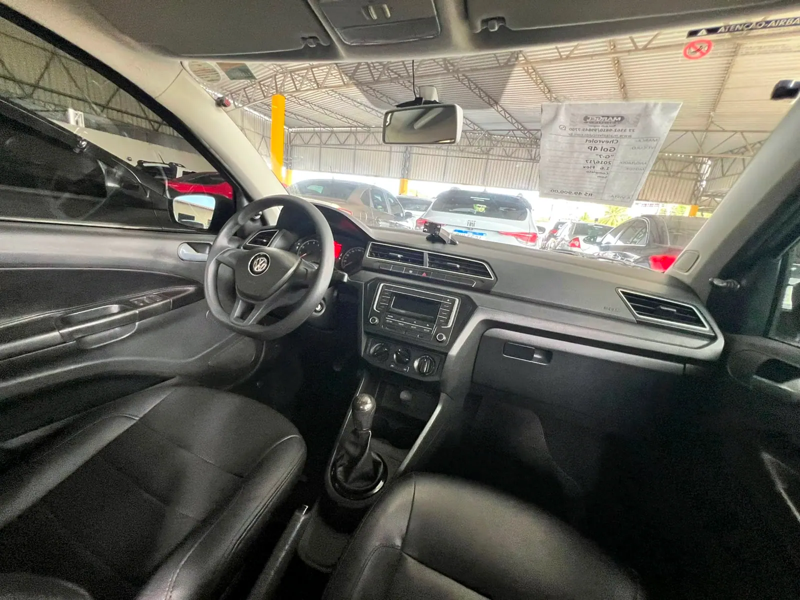 Volkswagen Gol 2017 prata, foto 2 de 6