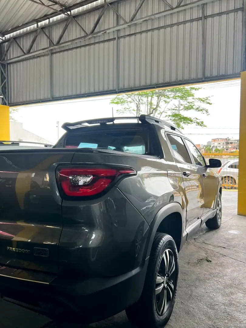 Fiat Toro 2022 cinza, foto 6 de 6