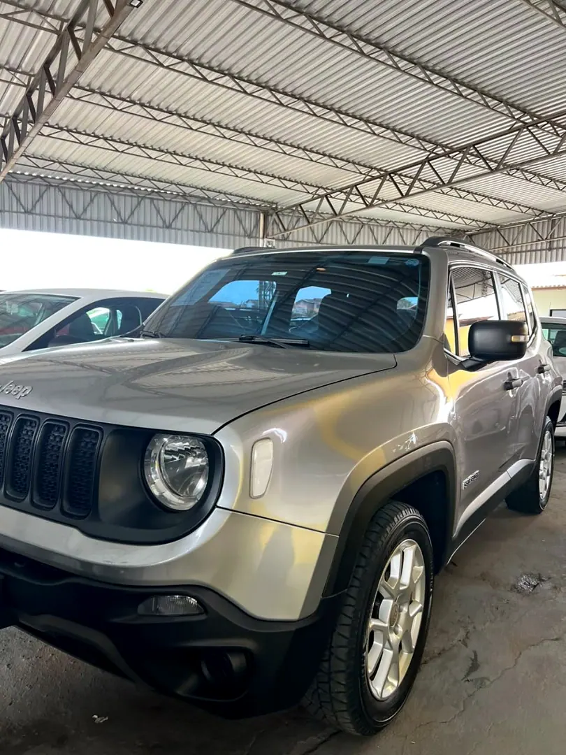 Jeep Renegade 2020 prata, foto 1 de 6