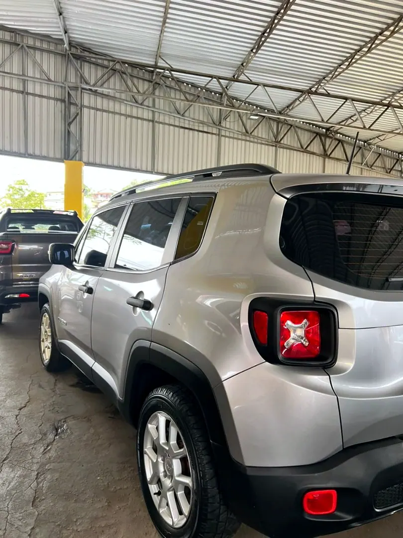 Jeep Renegade 2020 prata, foto 6 de 6
