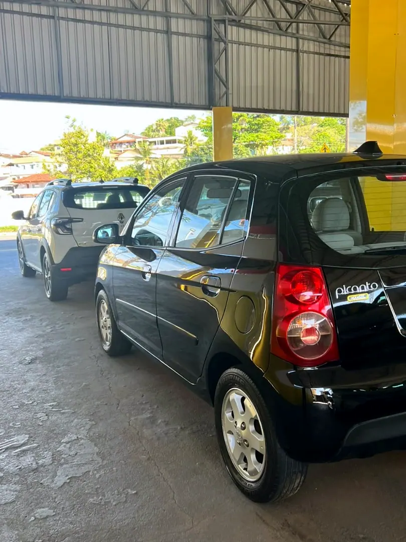 Kia Picanto 2011 preto, foto 2 de 6