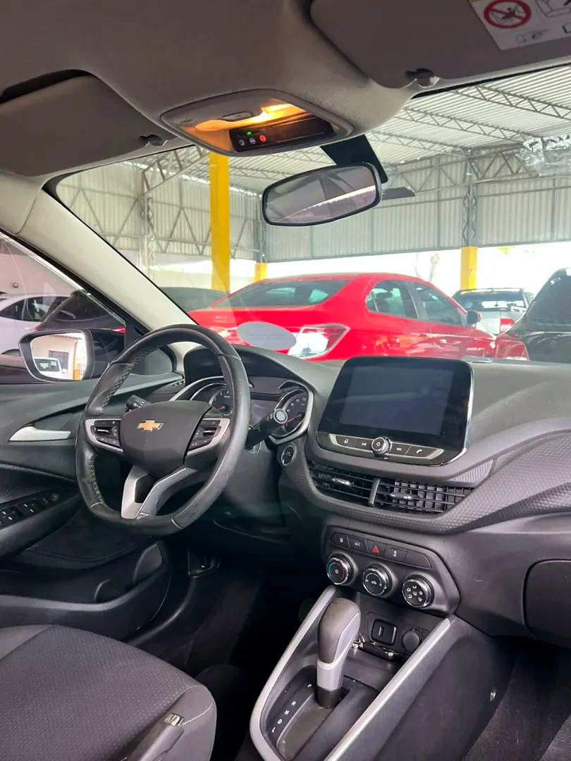 Chevrolet Onix 2024 preto, foto 4 de 6