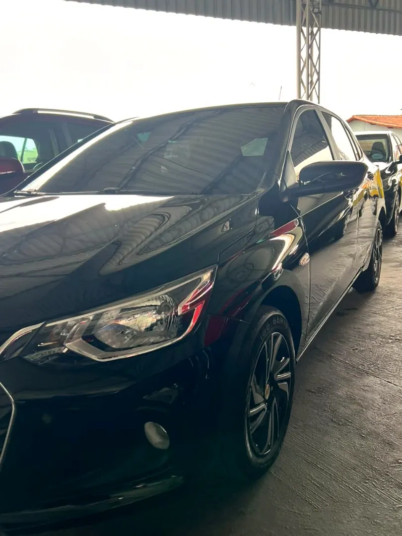 Chevrolet Onix 2025 preto, foto 6 de 6