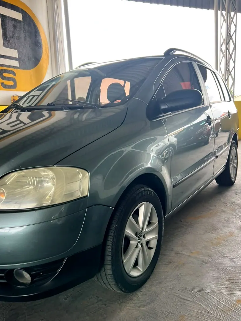Volkswagen Spacefox 2010 cinza, foto 5 de 6