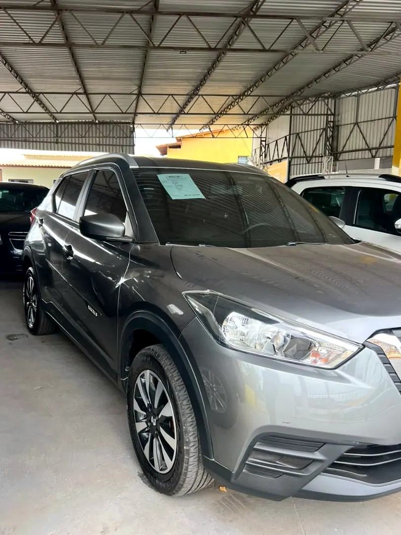 Nissan Kicks 2018 cinza, foto 6 de 6